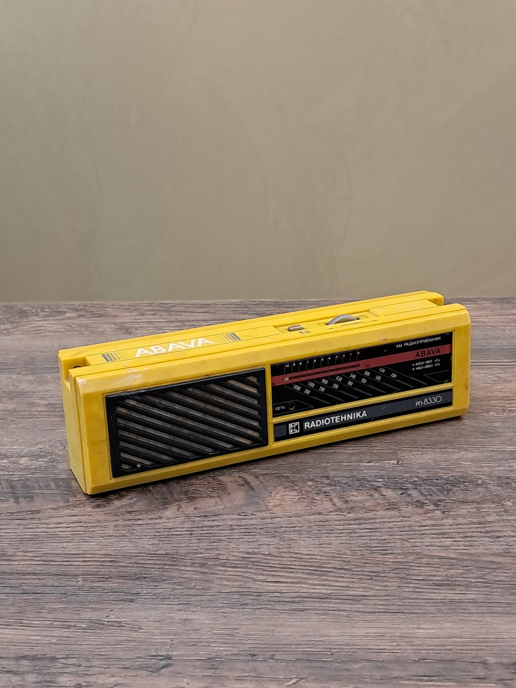 Retro AM radioaparāts