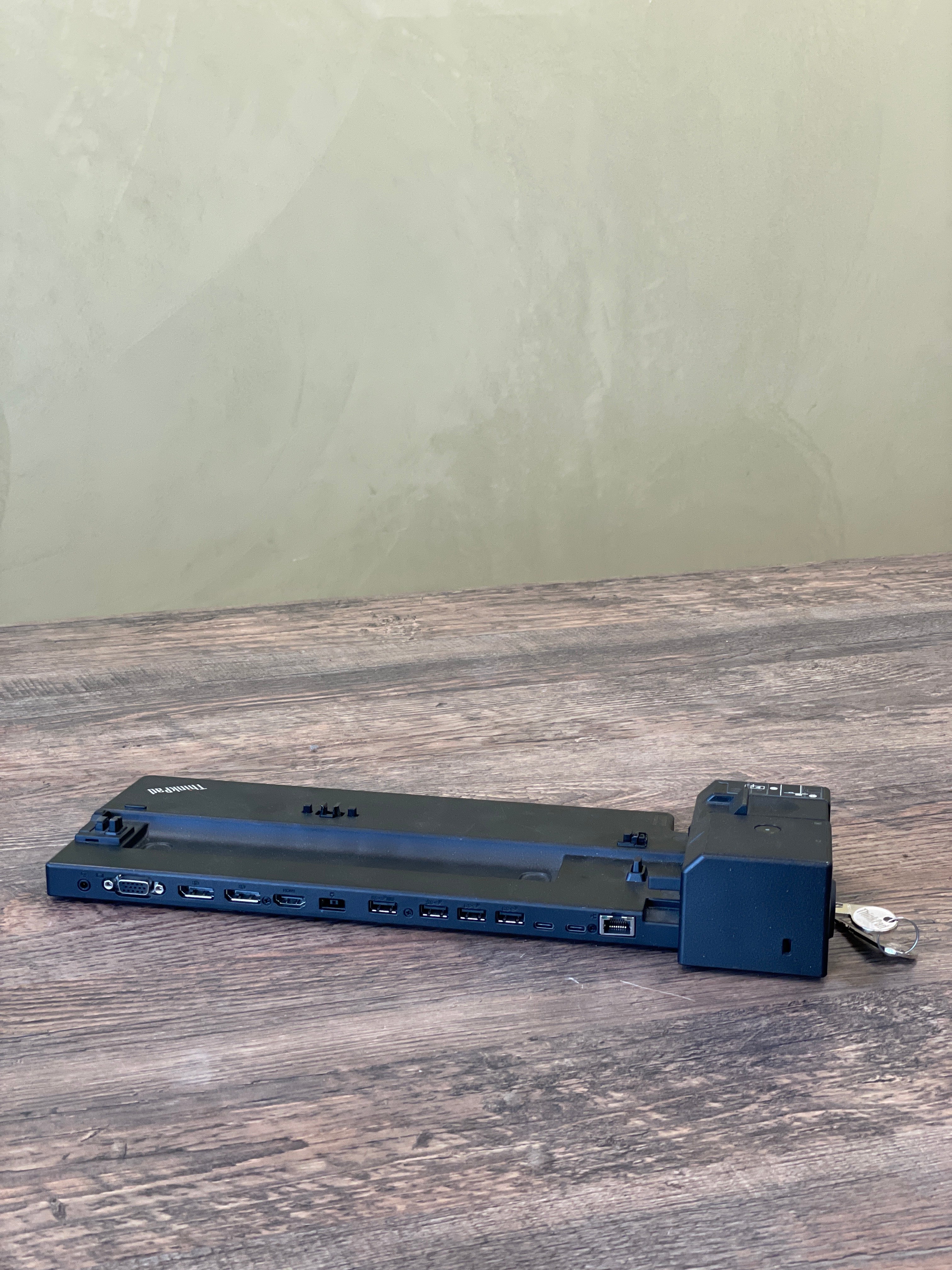 Dokstacija Thinkpad Basic