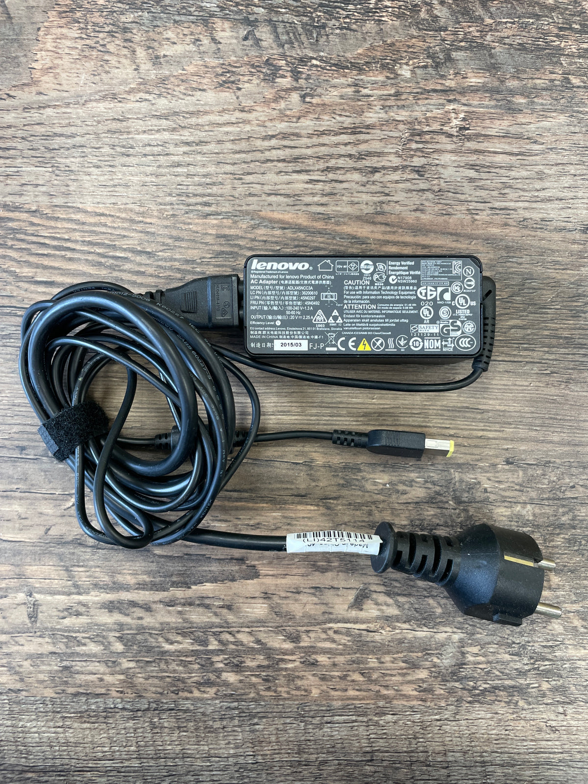 Portatīvā datora lādētājs 45W Lenovo