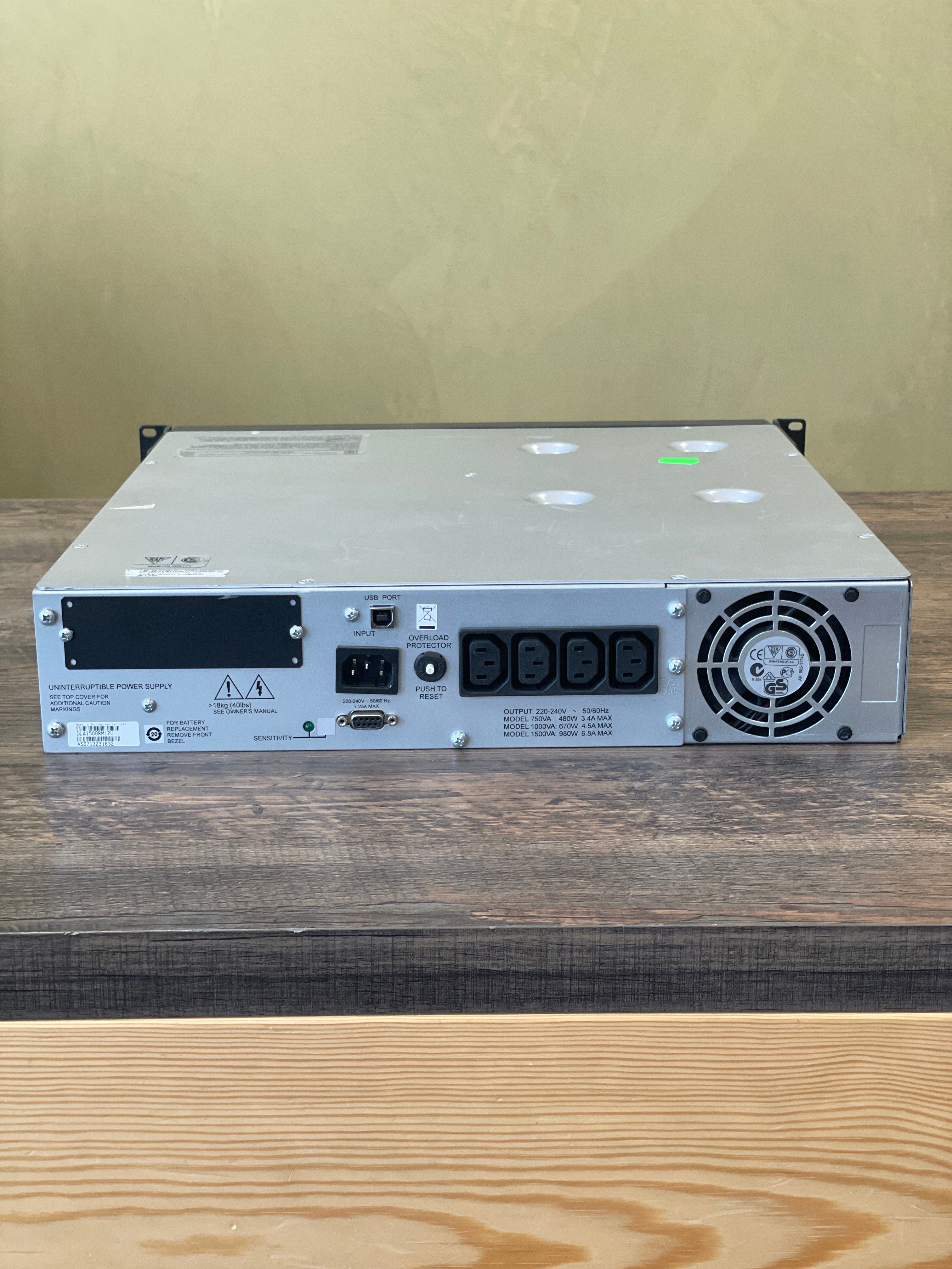 UPS