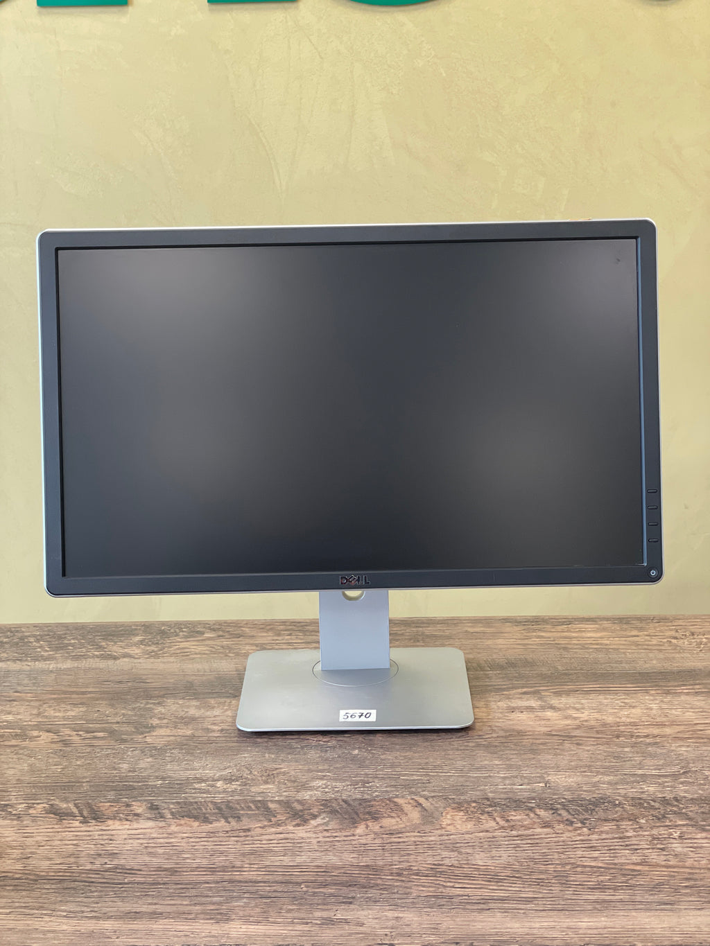 Monitors DELL 24''