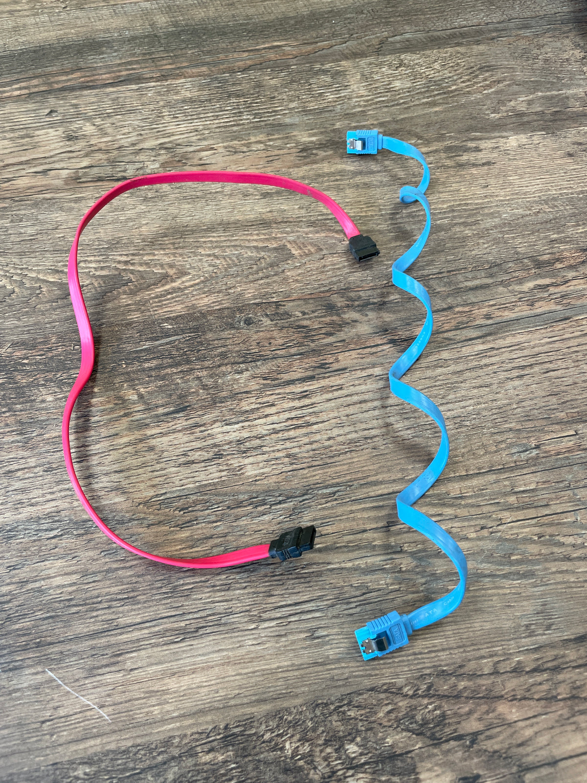 SATA vads