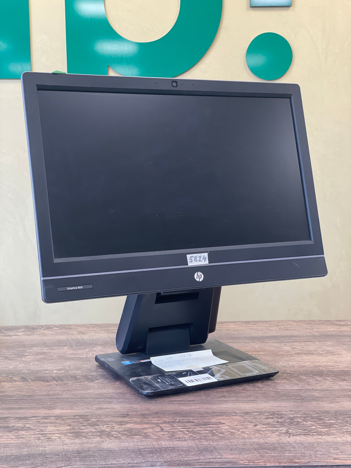 Monitorā iebūvēts dators