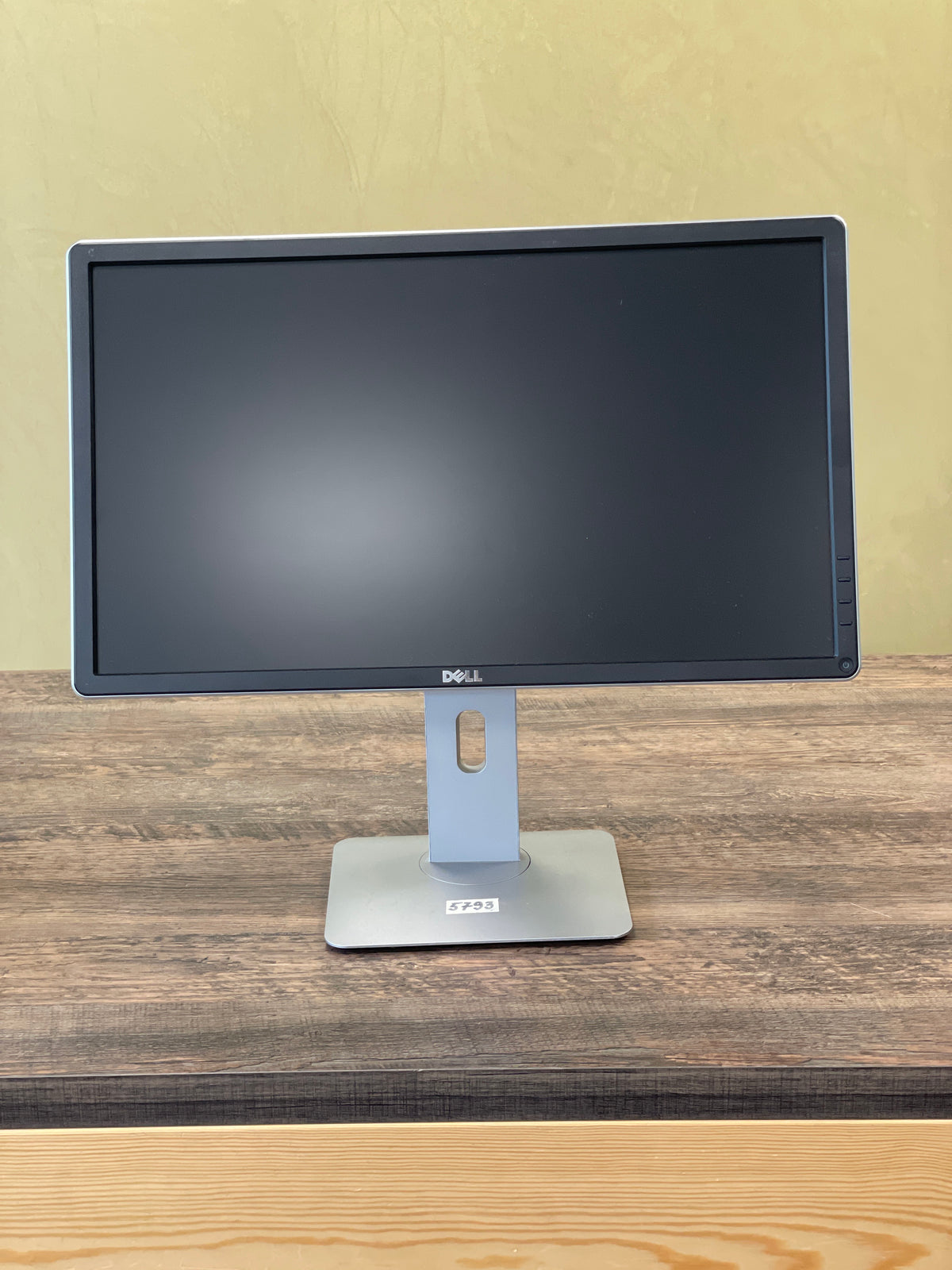 Monitors DELL 23”