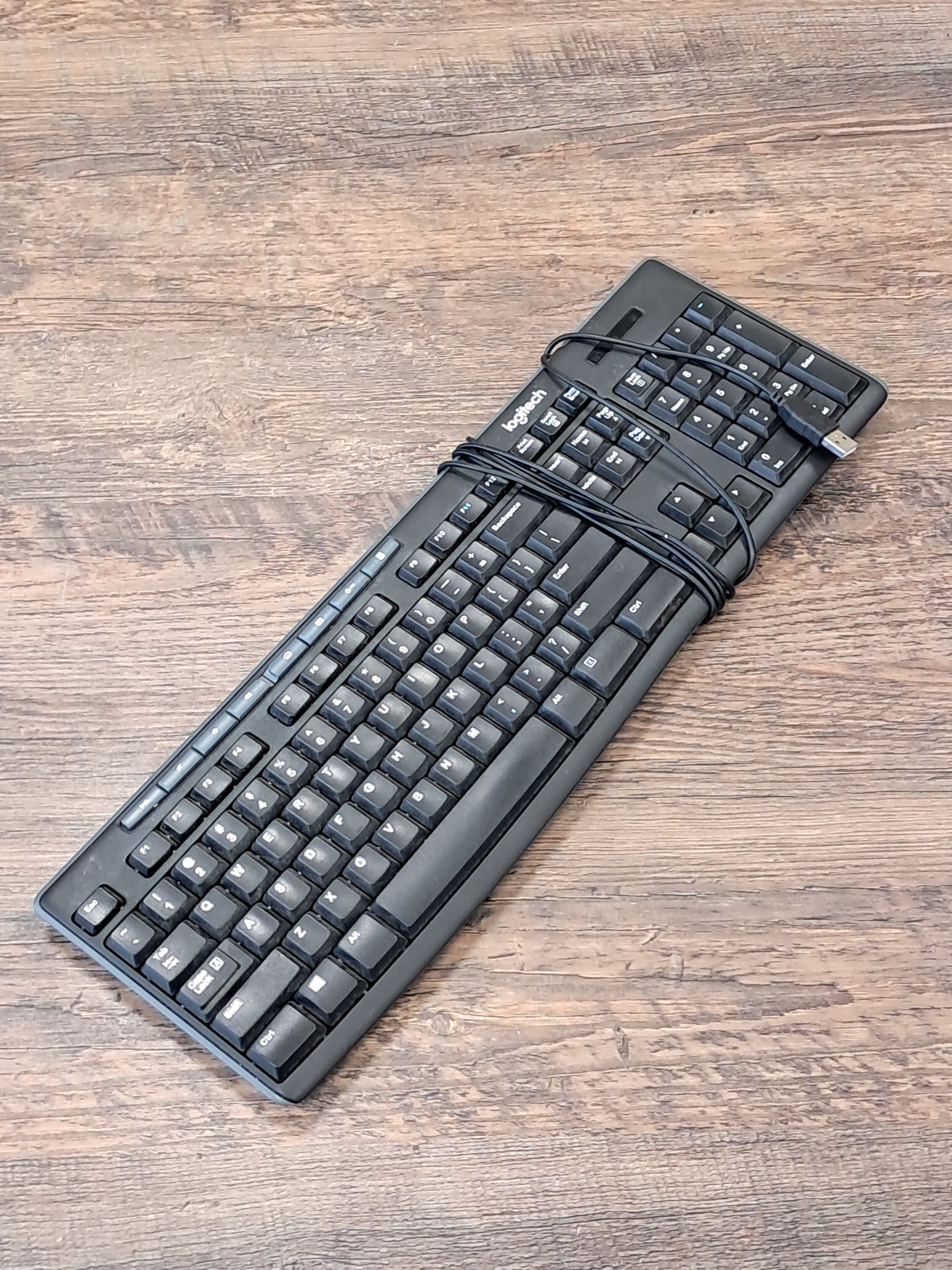 Tastatūra ar vadu Logitech