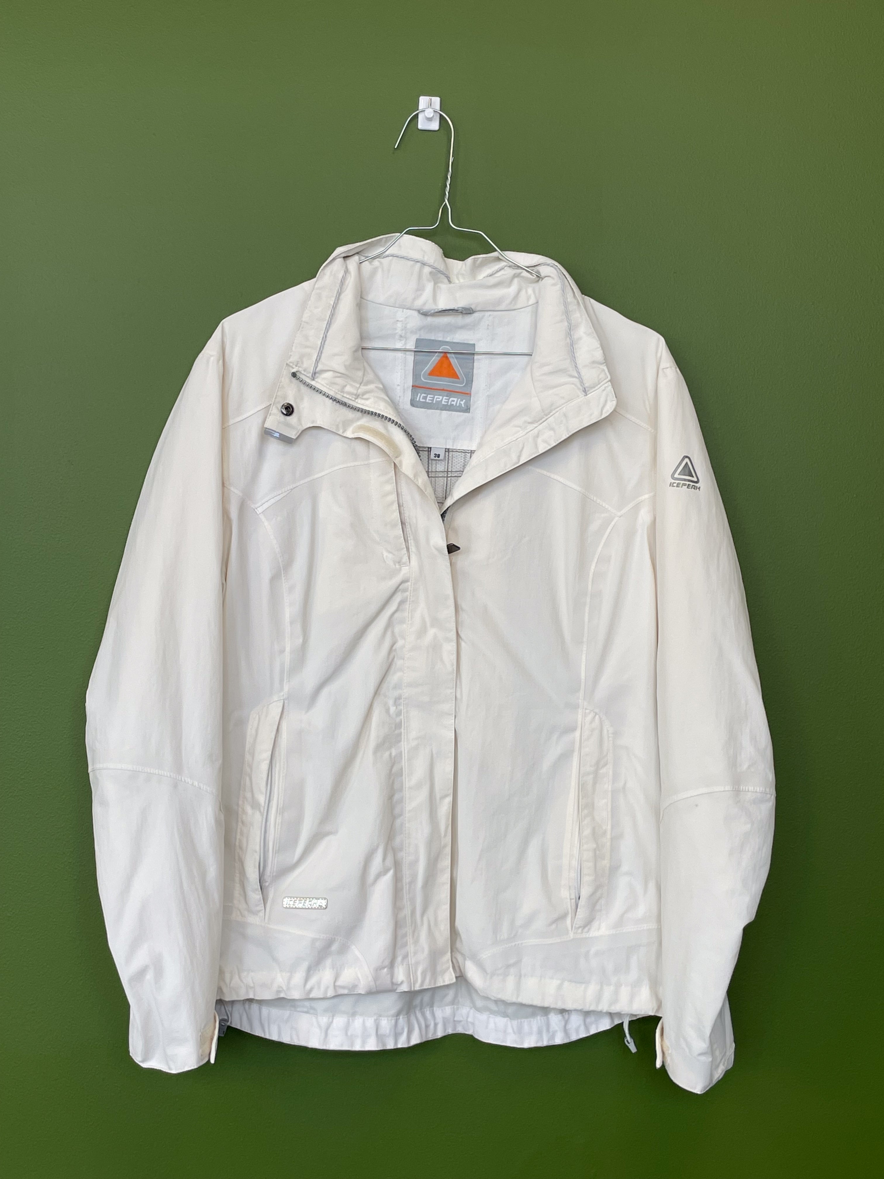 ICEPEAK balta vējjaka / 38 izmērs / M izmērs