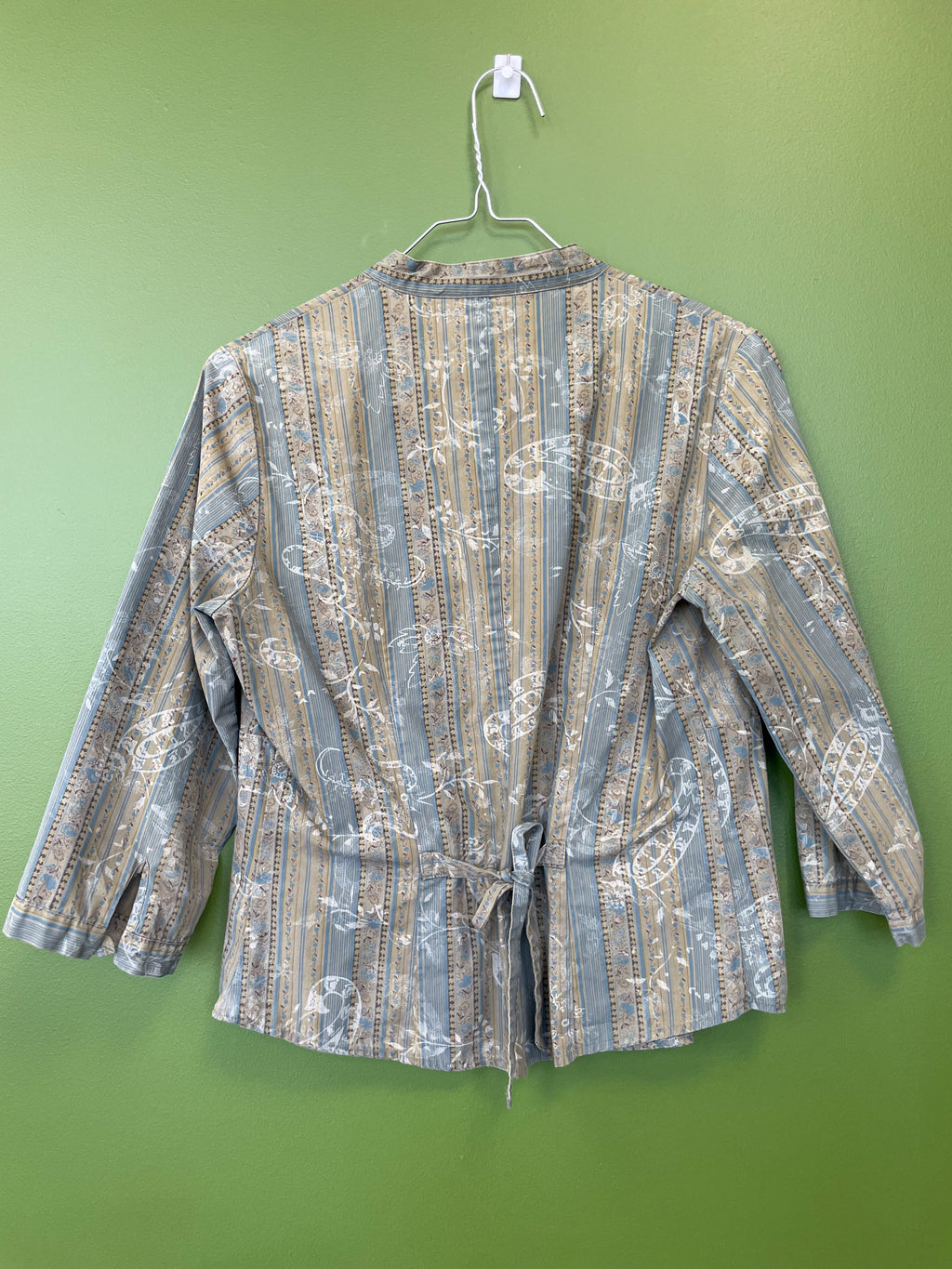 Retro, vintage stila blūze ar sienamu muguru, izceļ vidukli, zaļā krāsā / Liberty Island / S izmērs