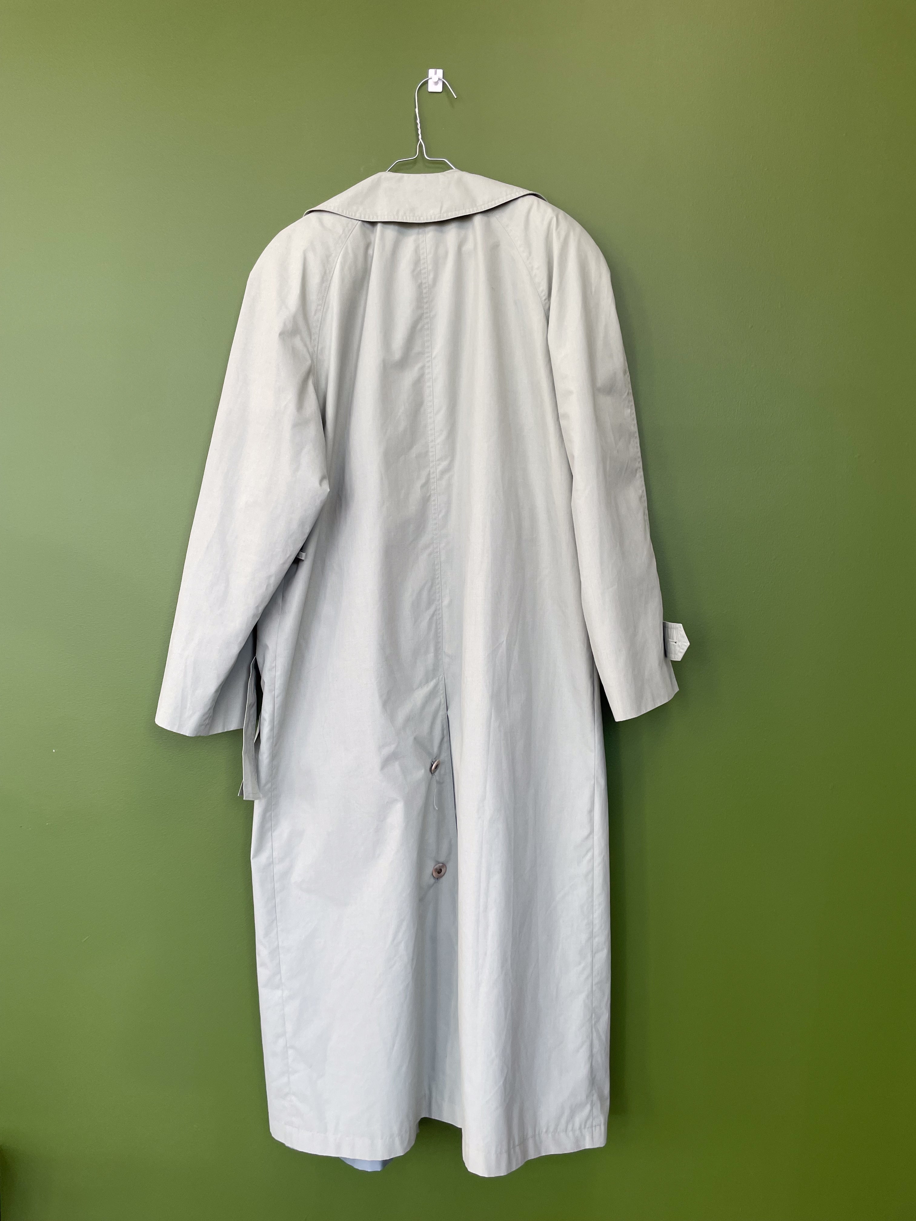 Gaiši zaļš, mint krāsas mētelis / L/XL izmērs