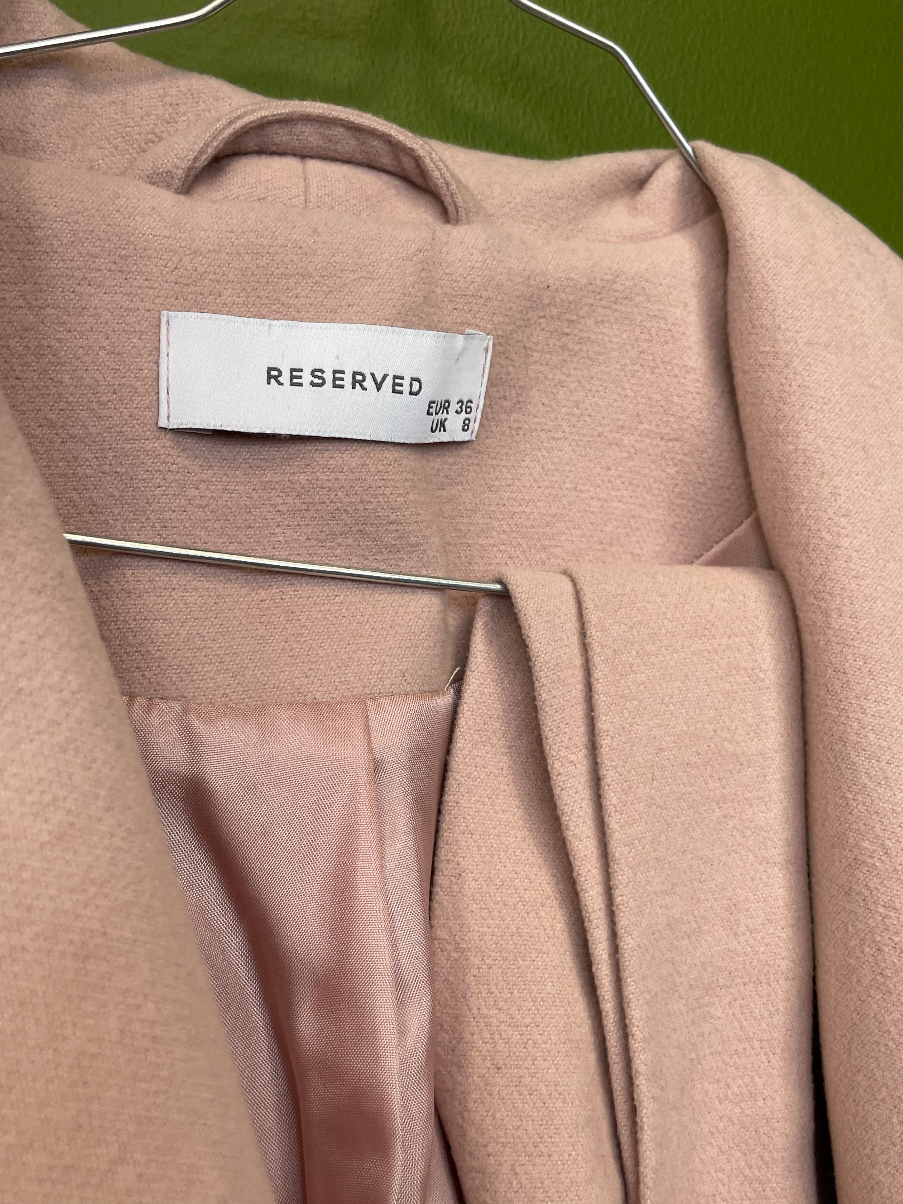 Gaiši rozā mētelis / Reserved / 36 izmērs / M