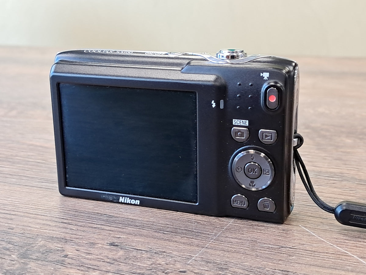 Digitālais fotoaparāts Nikon