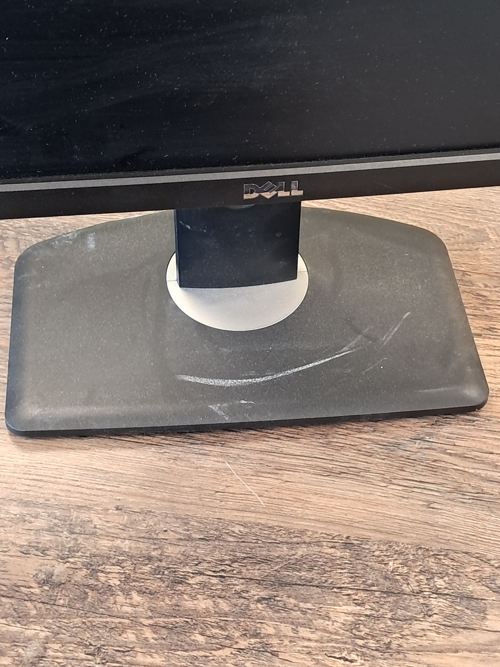 Monitors 24" DELL