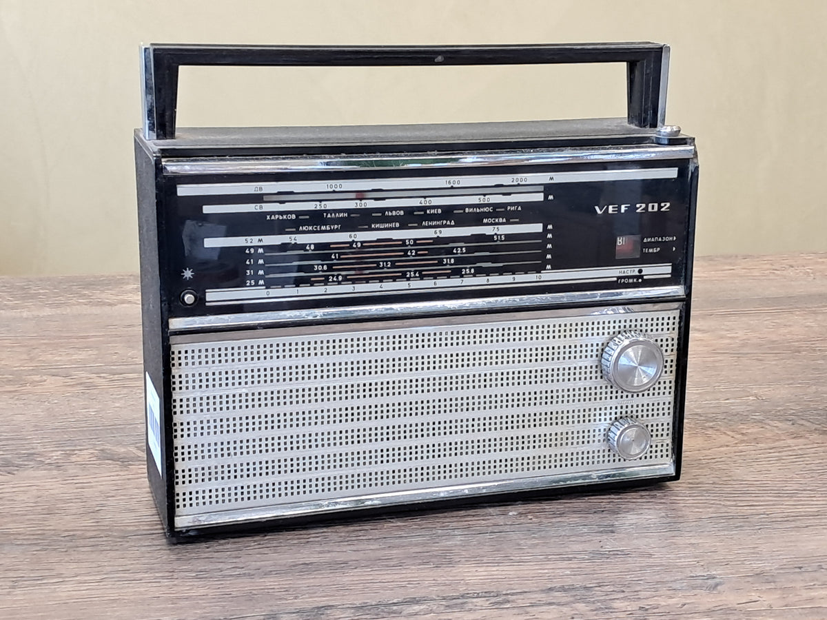 Radioaparāts VEF
