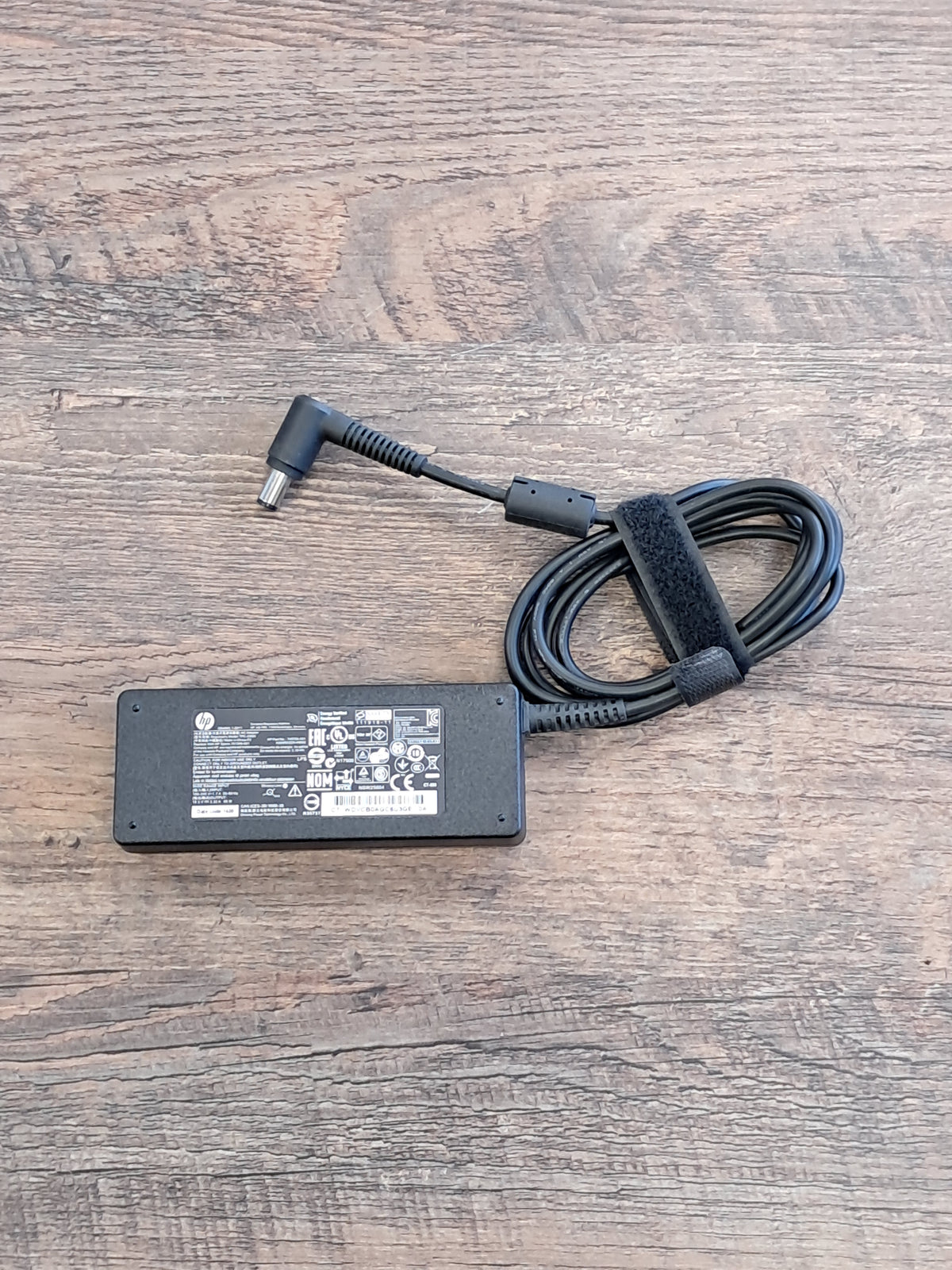 Portatīvā datora lādētājs 65W HP
