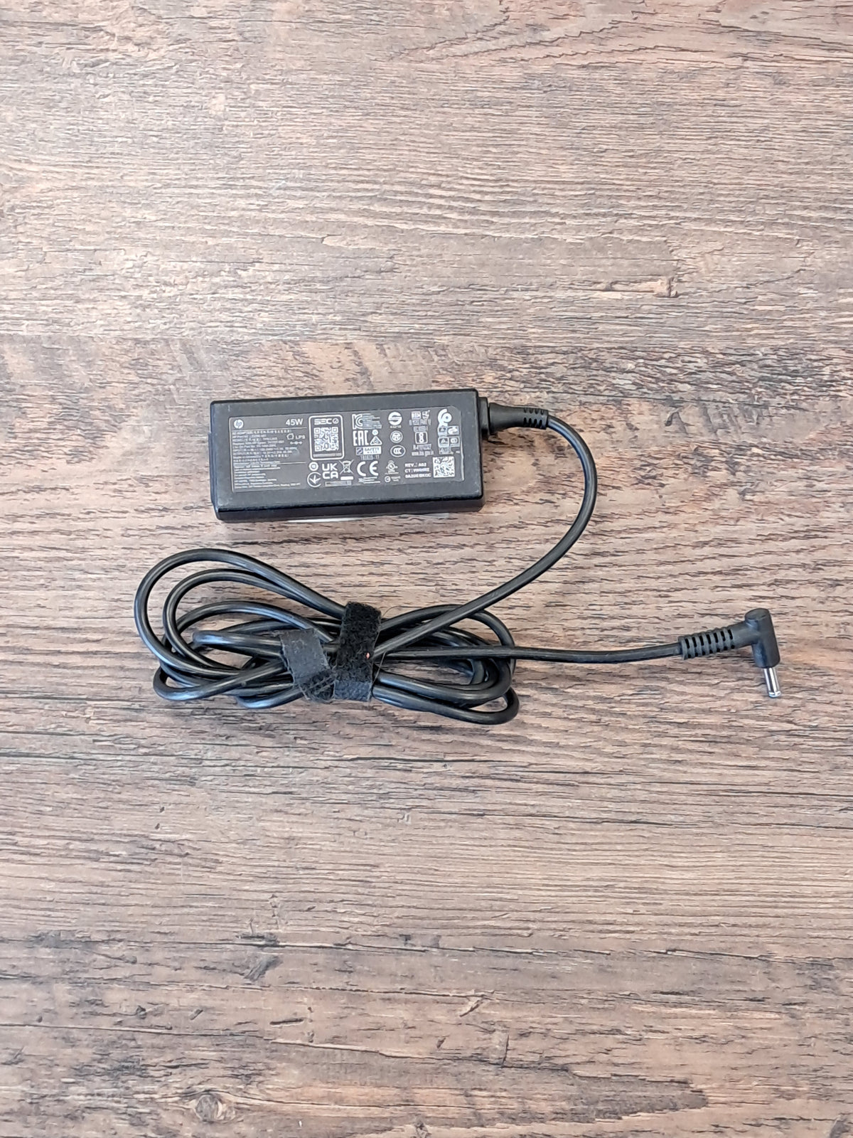 Portatīvā datora lādētājs 45W HP